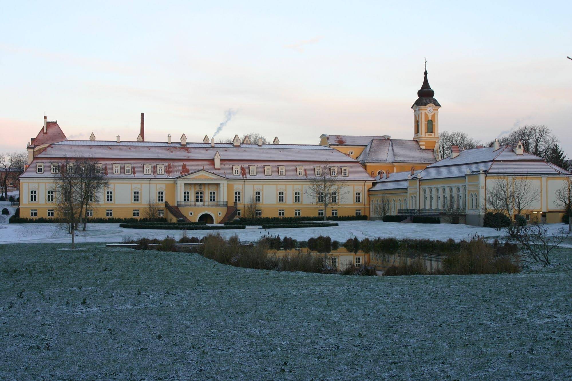Hotel Chateau Bela