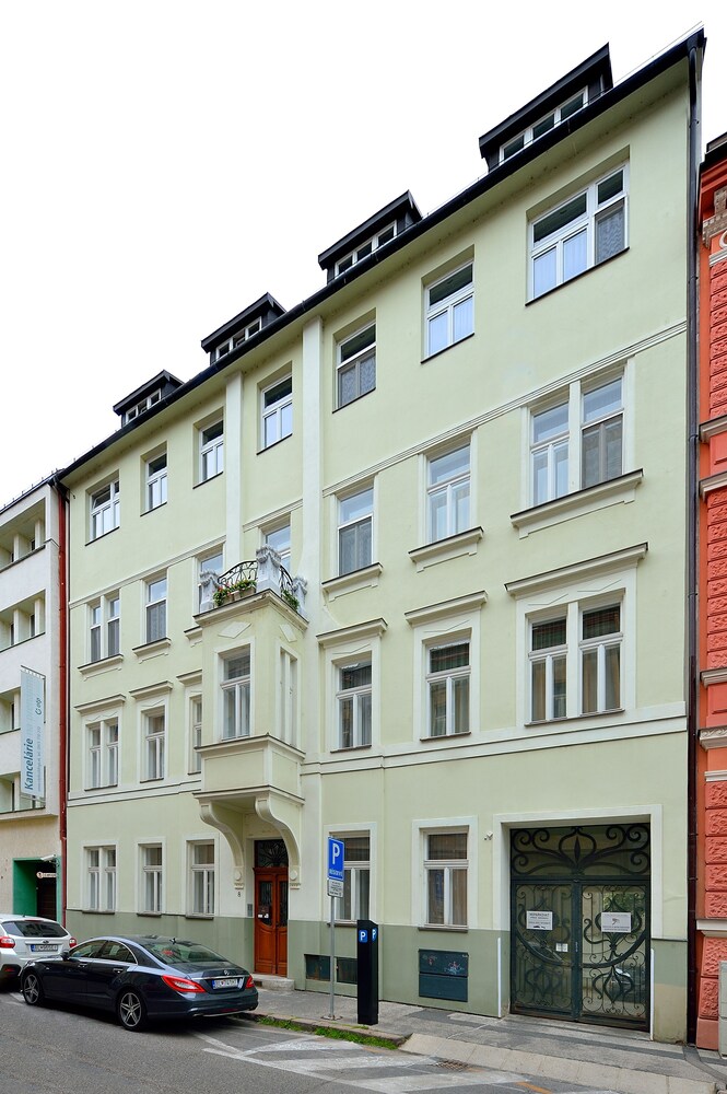 Ambiente Serviced Apartments - Tallerova