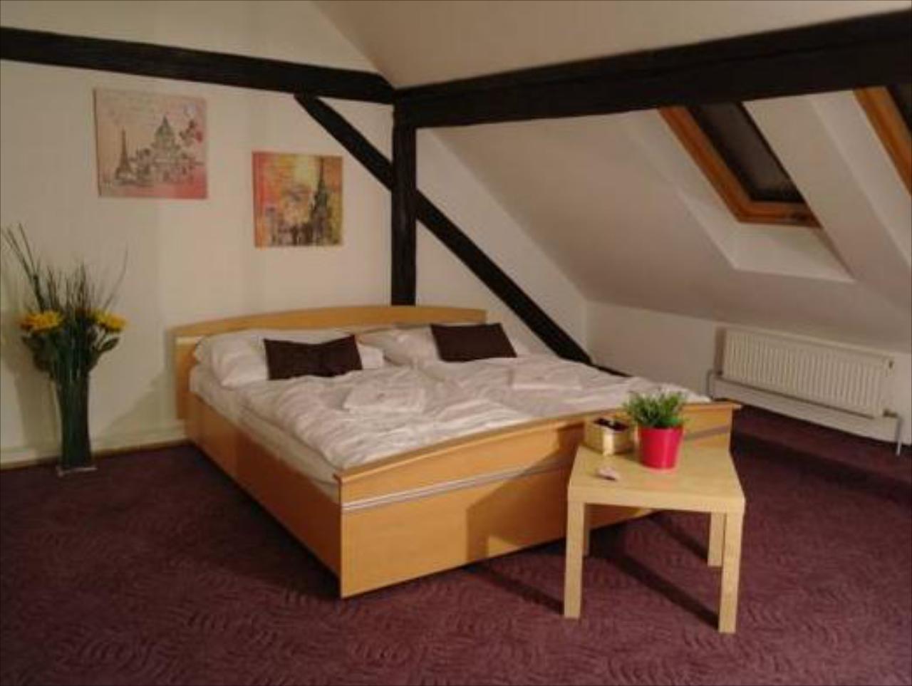 Grand Central Apartment