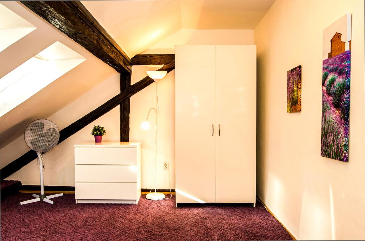 Grand Central Apartment