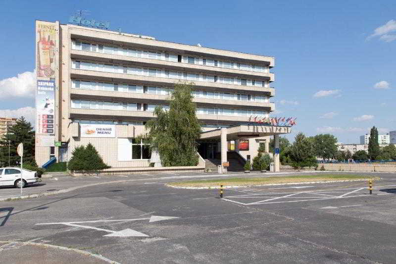 Hotel Junior