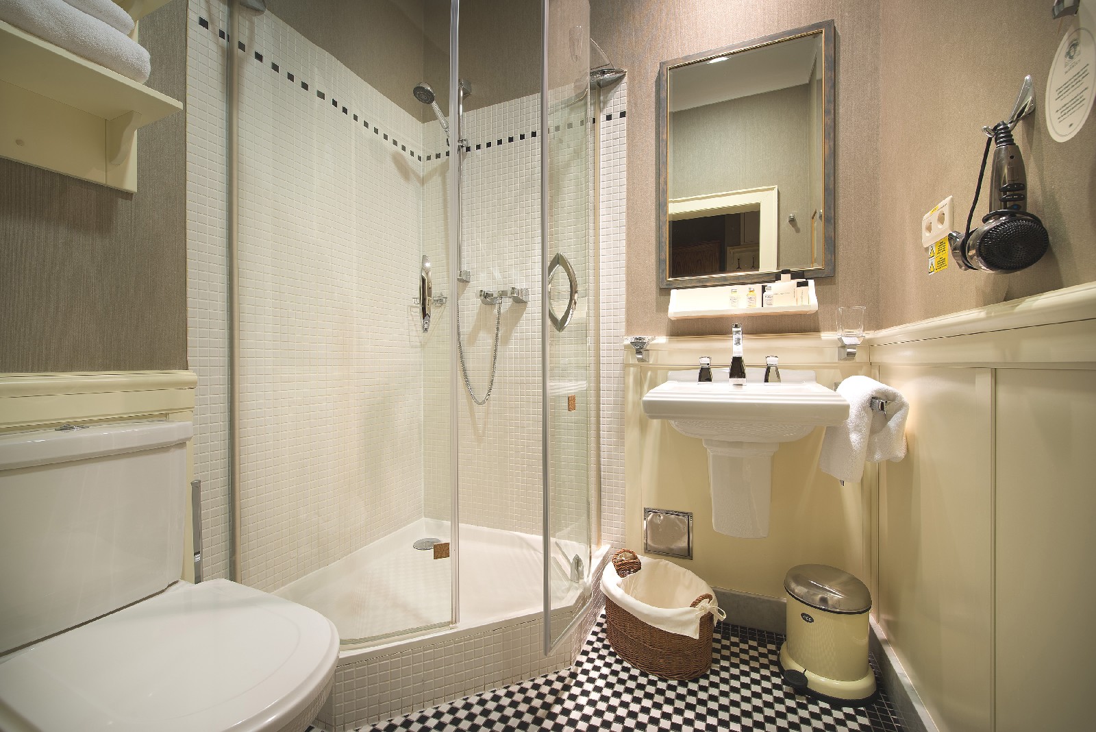 Marrol's Boutique Hotel