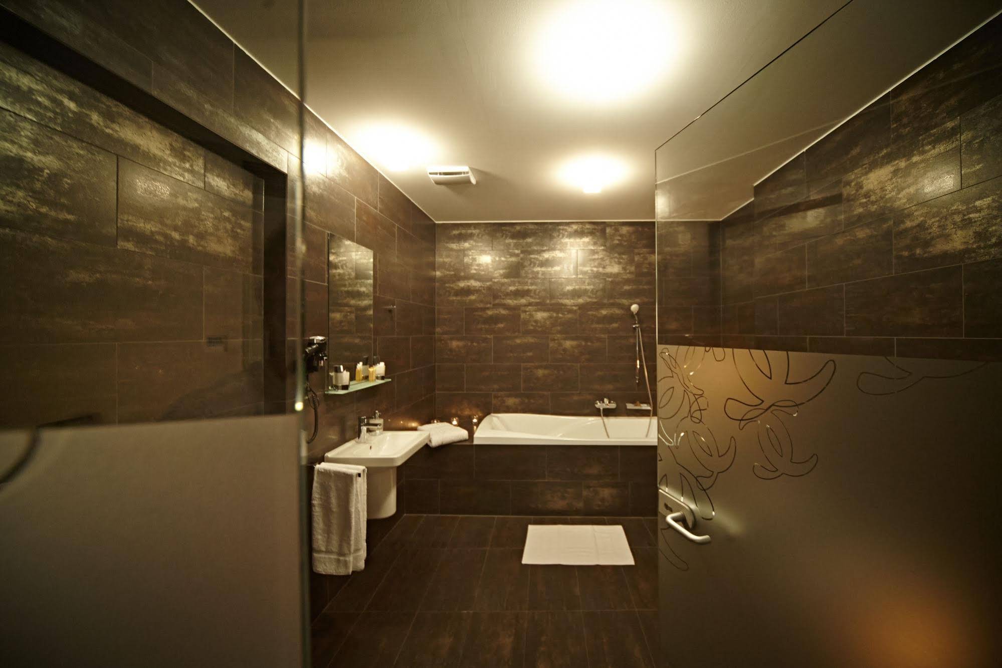 Boutique Hotel Chrysso