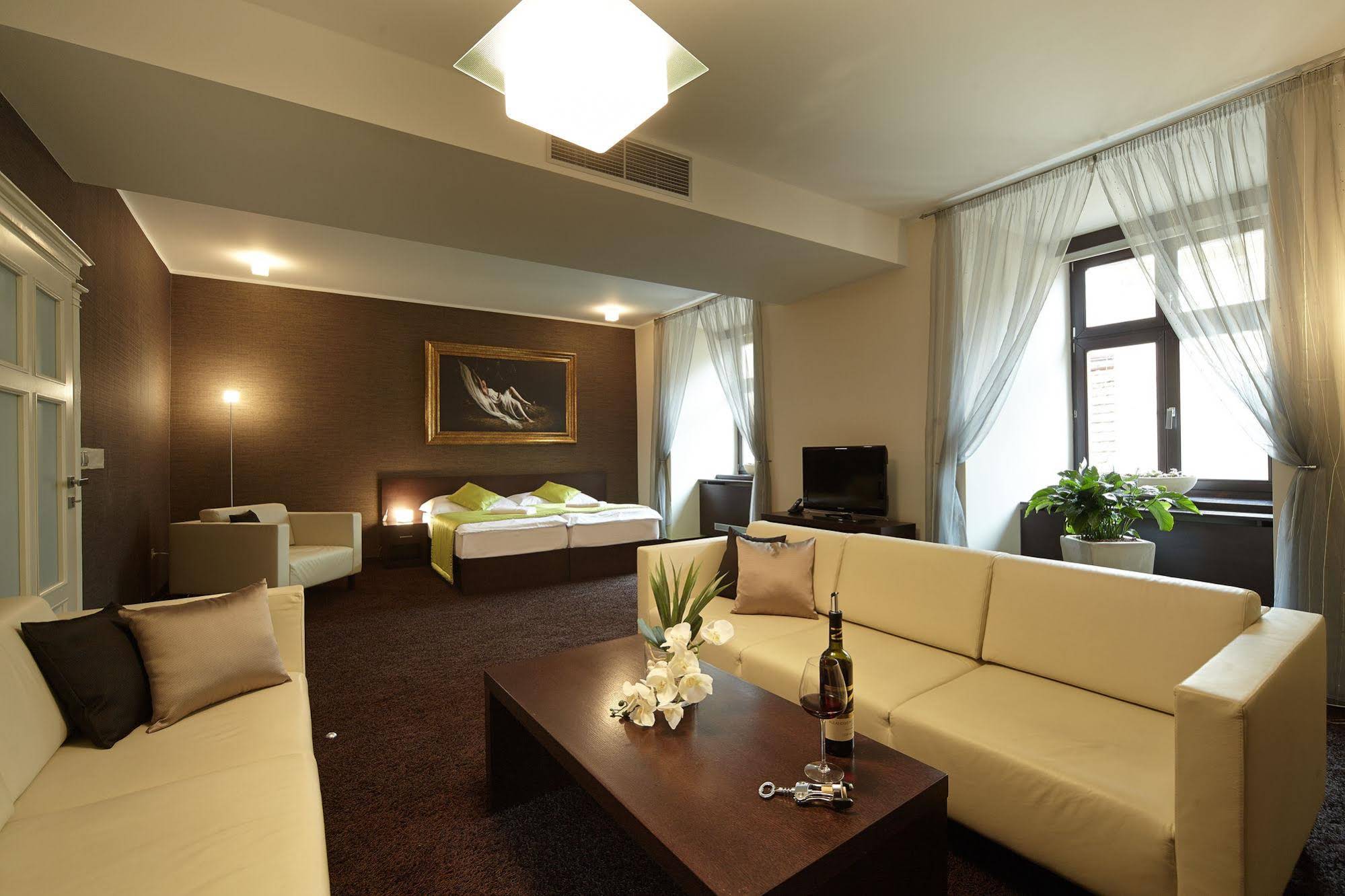 Boutique Hotel Chrysso