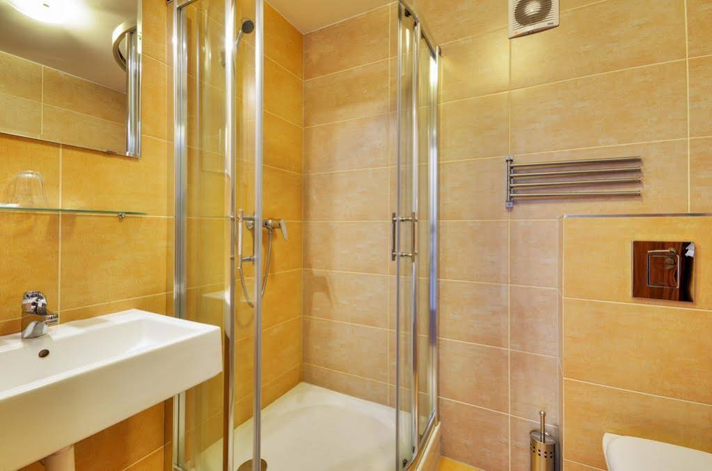 Klar Hotel