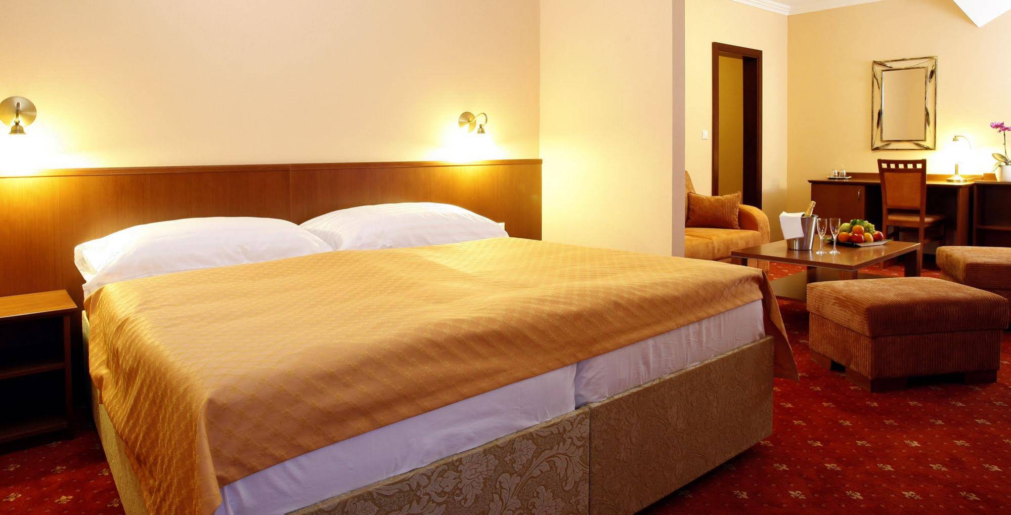 Hotel Majolika