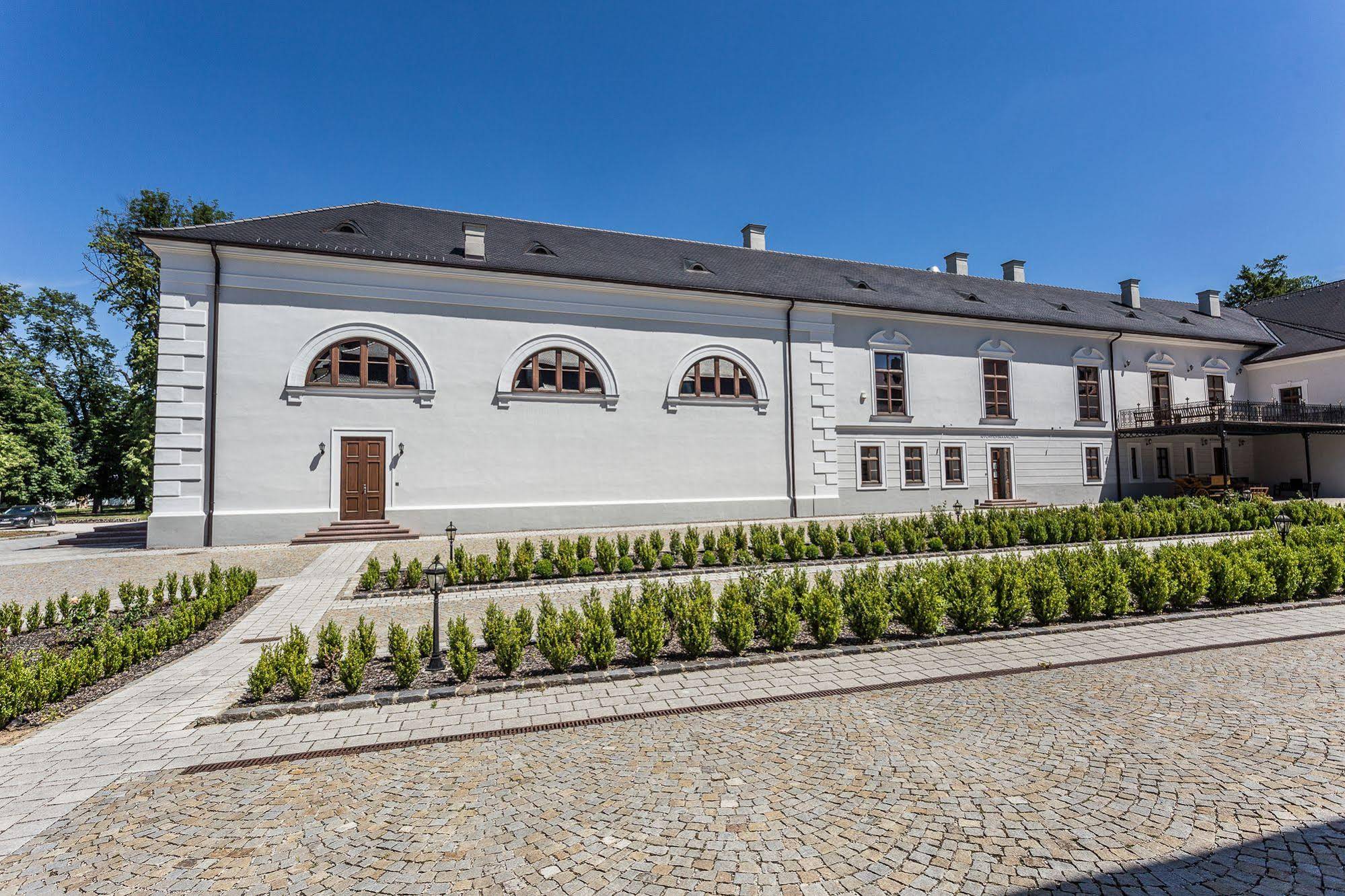 Chateau Appony