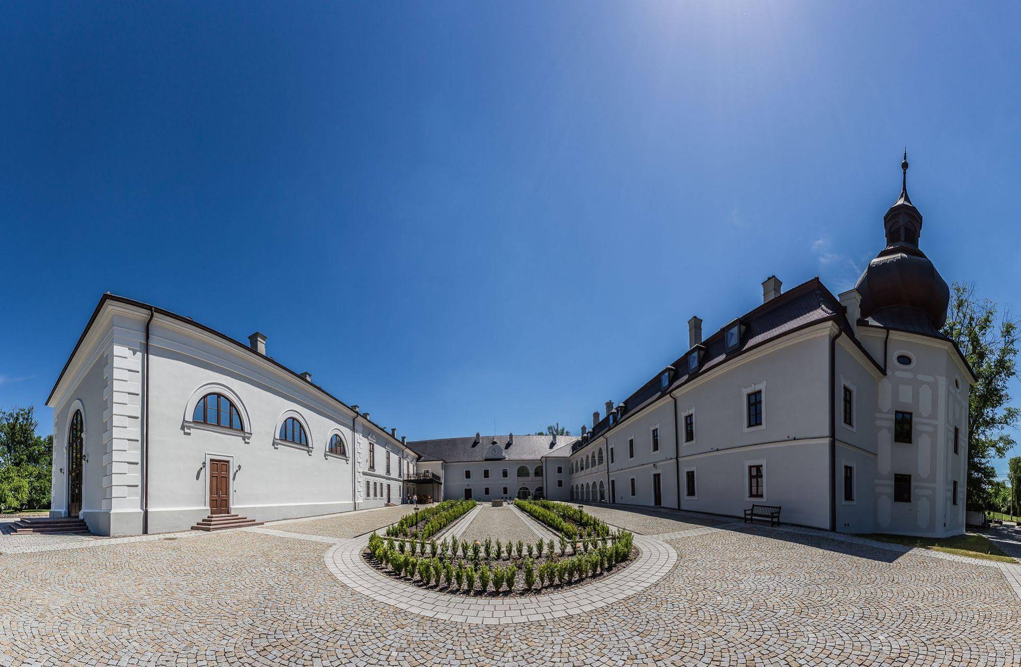 Chateau Appony