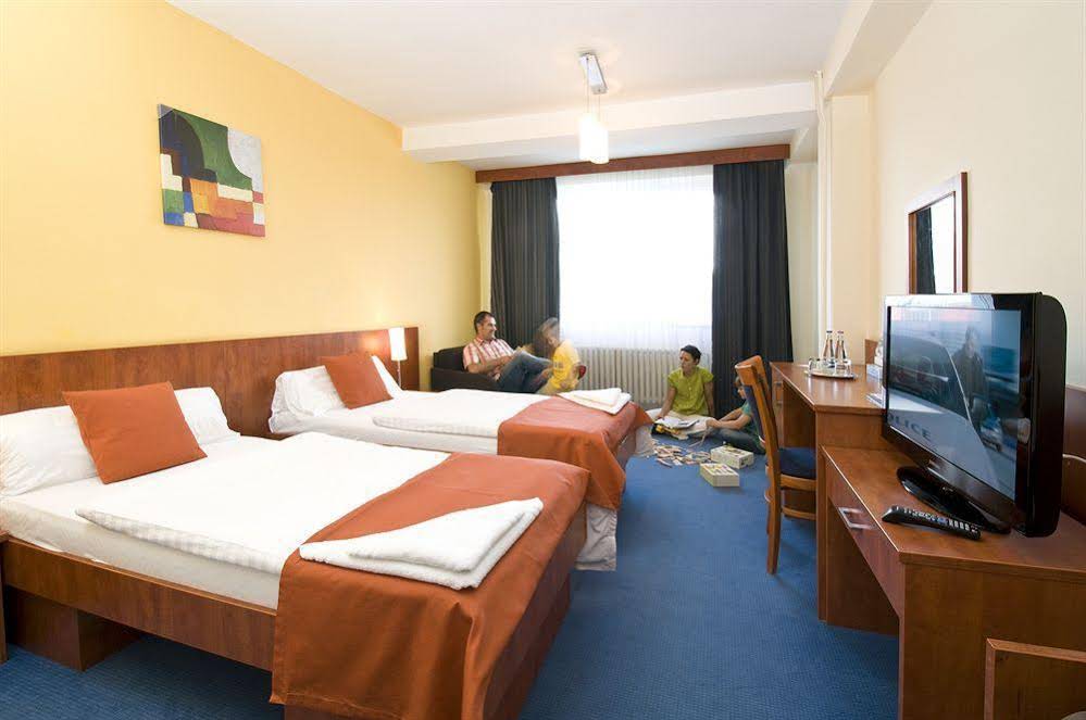 Hotel Senec