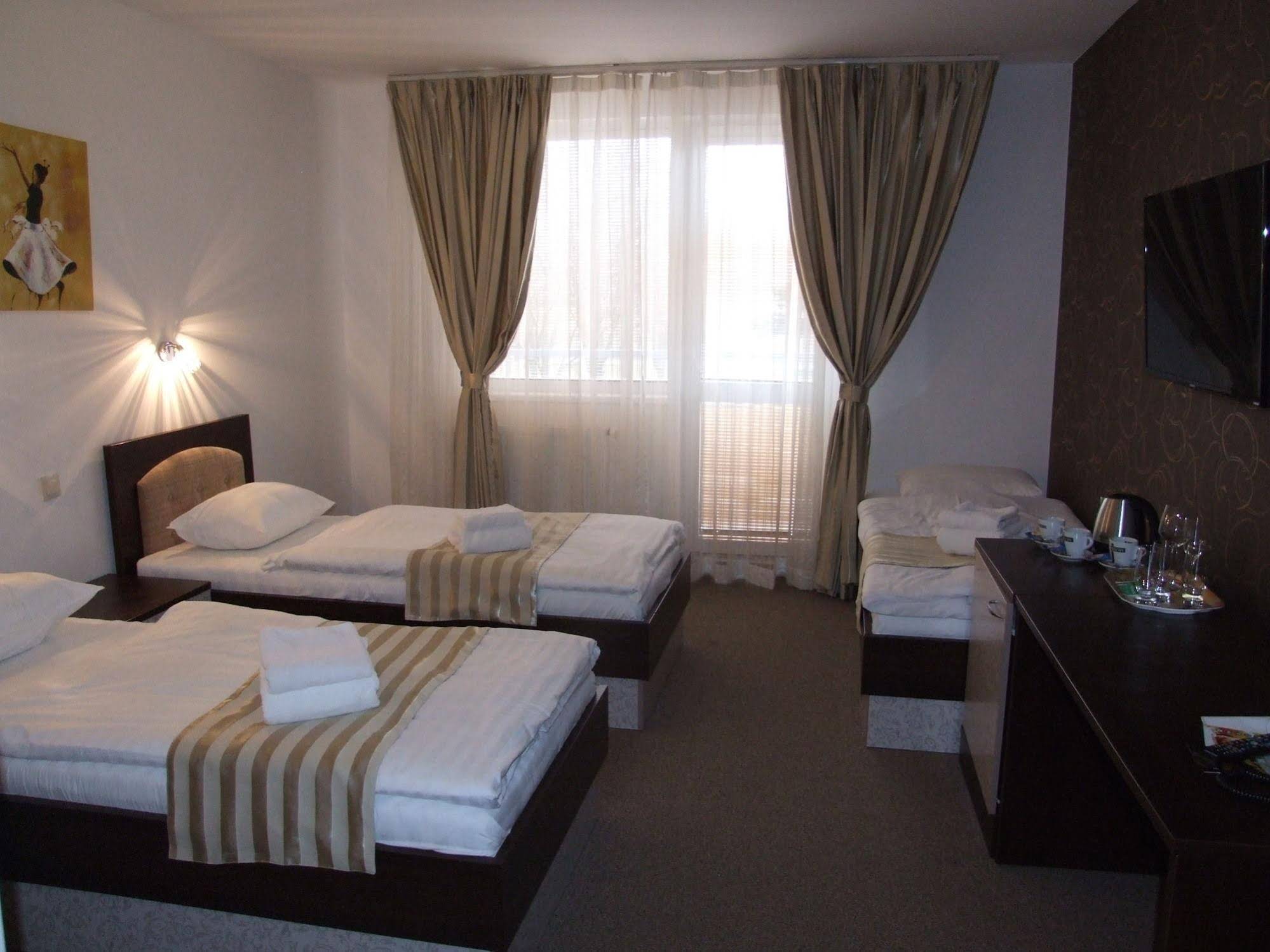 Hotel Sun