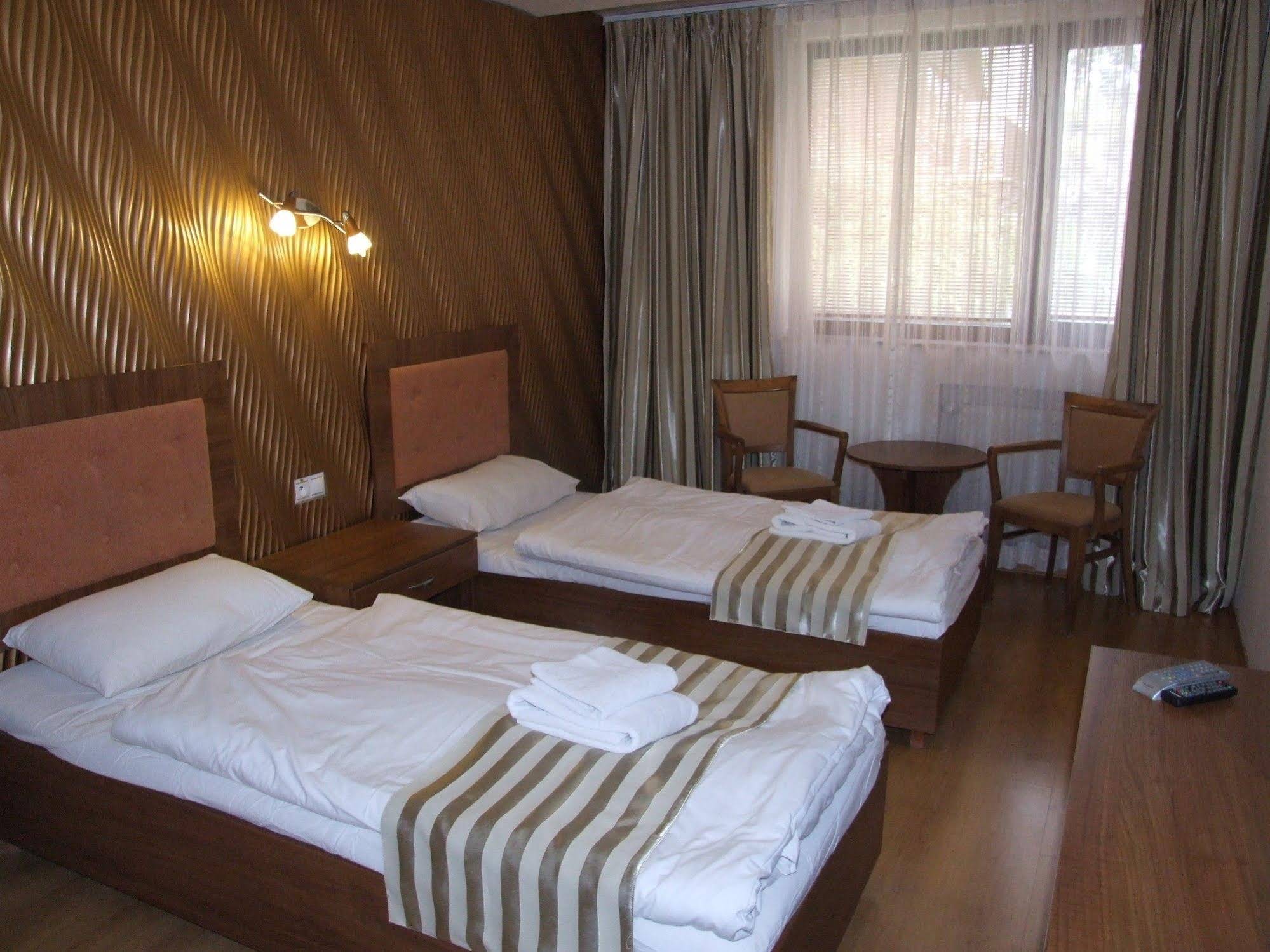 Hotel Sun