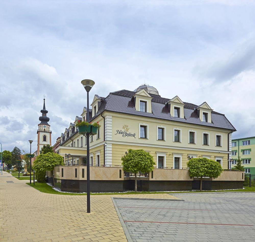 Hotel Stefanik