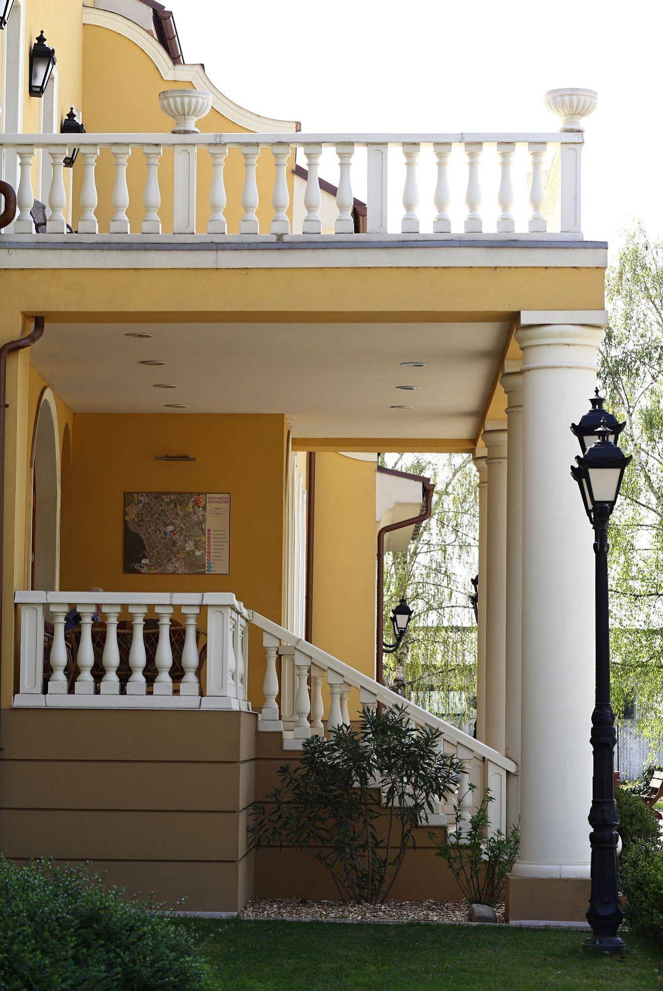 Hotel Plauter Kuria
