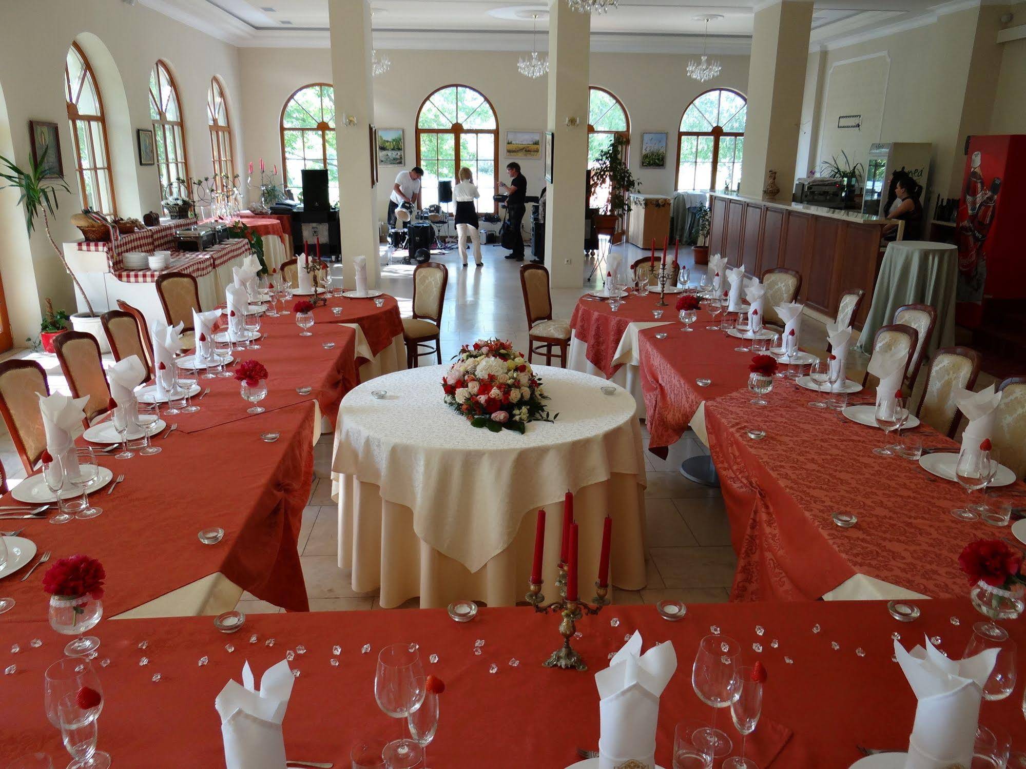 Hotel Plauter Kuria
