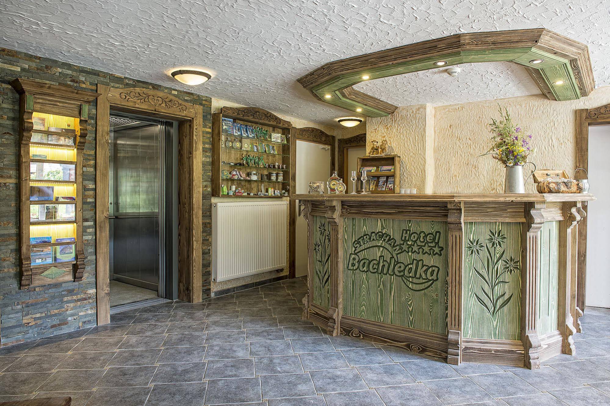 Hotel Bachledka Strachan