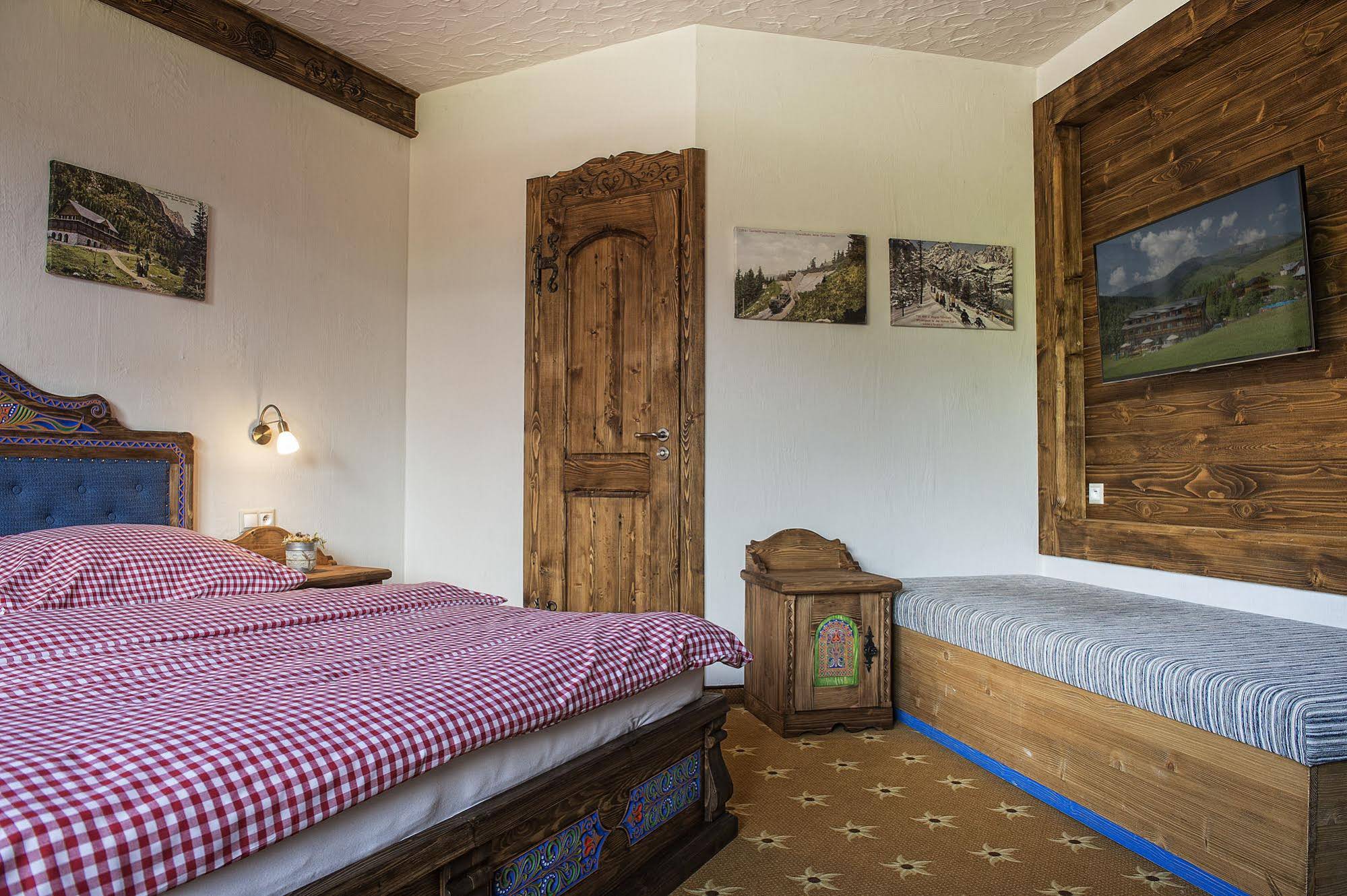 Hotel Bachledka Strachan