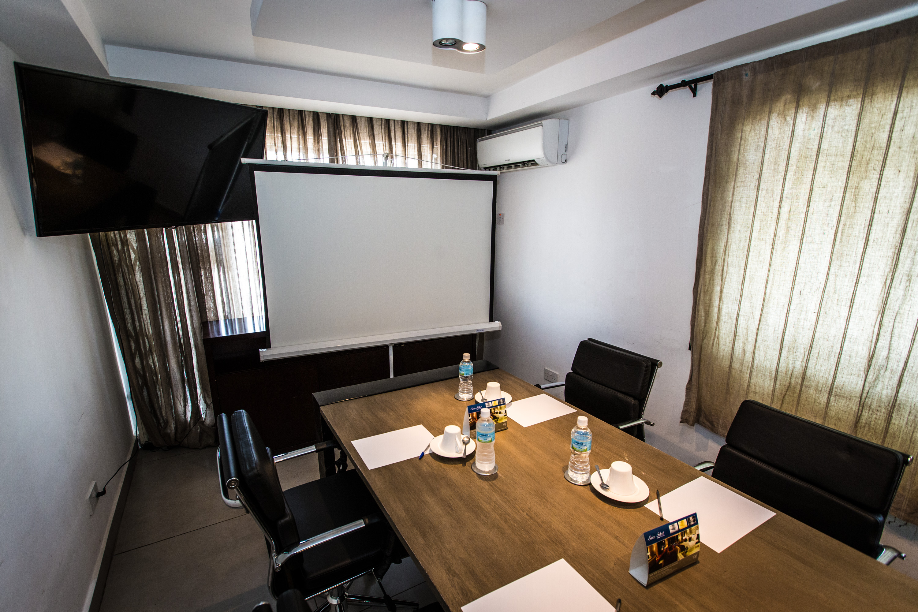 Swiss Spirit Hotel & Suites Freetown