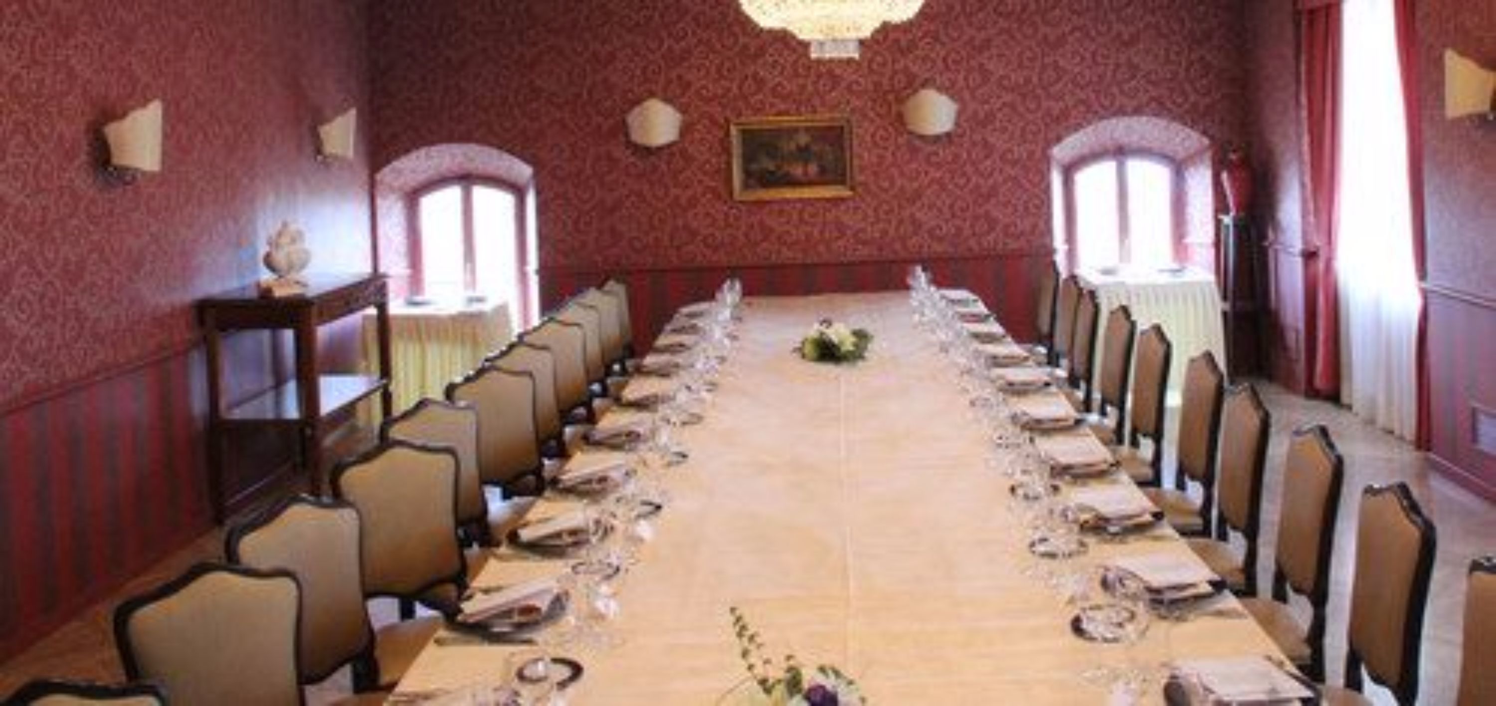 Hotel Titano