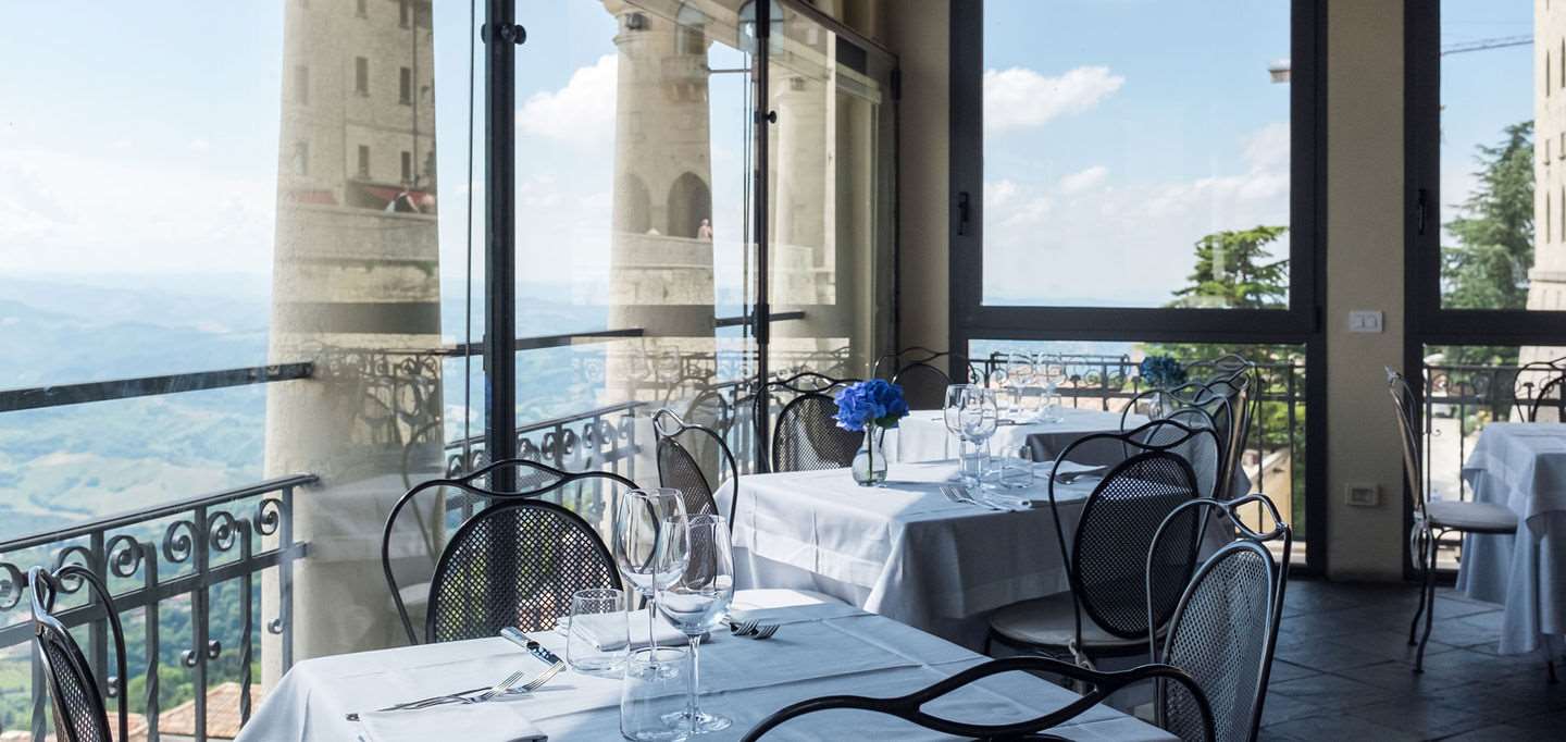 Hotel Titano