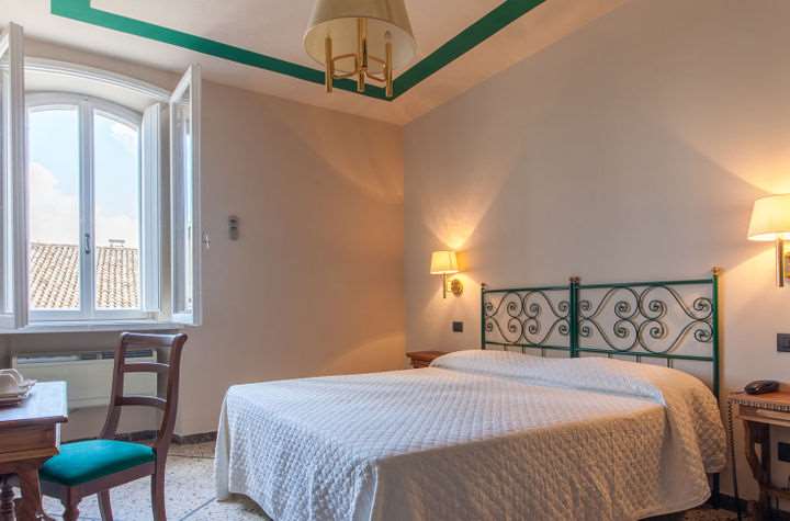 Hotel Titano