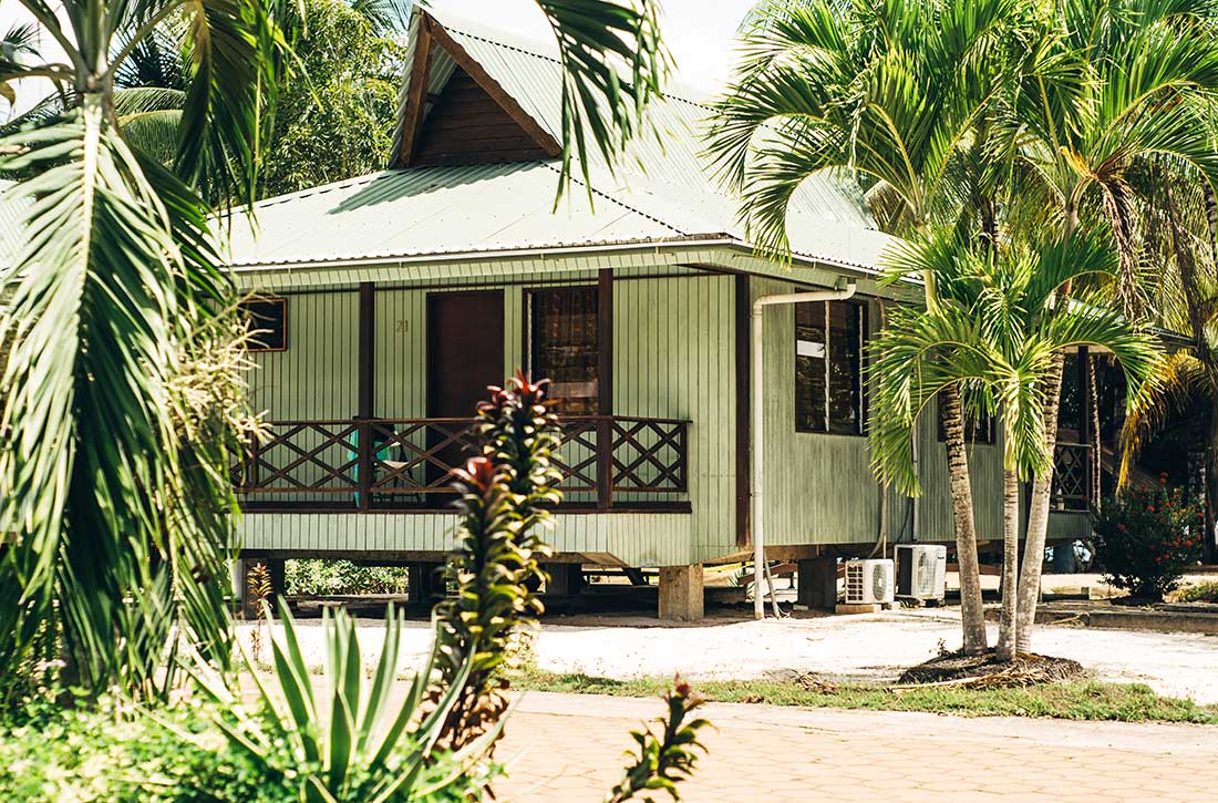 Overbridge River Resort