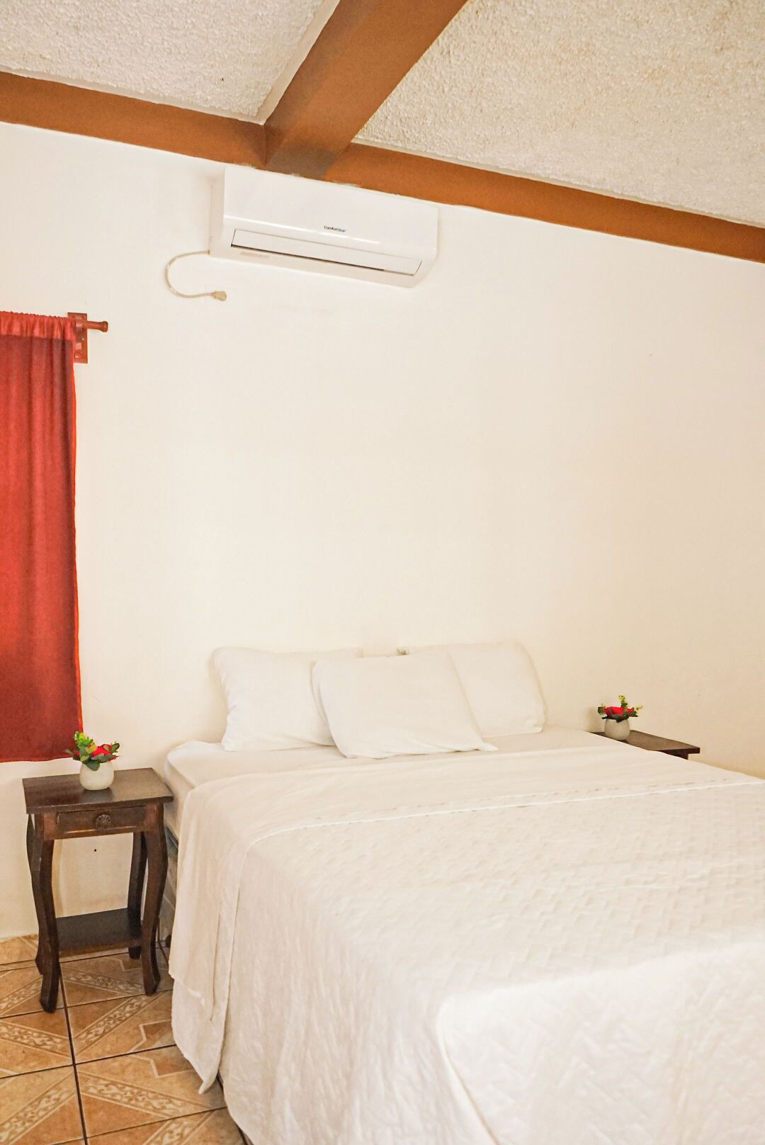 Hotel y restaurante Punta Diamantes