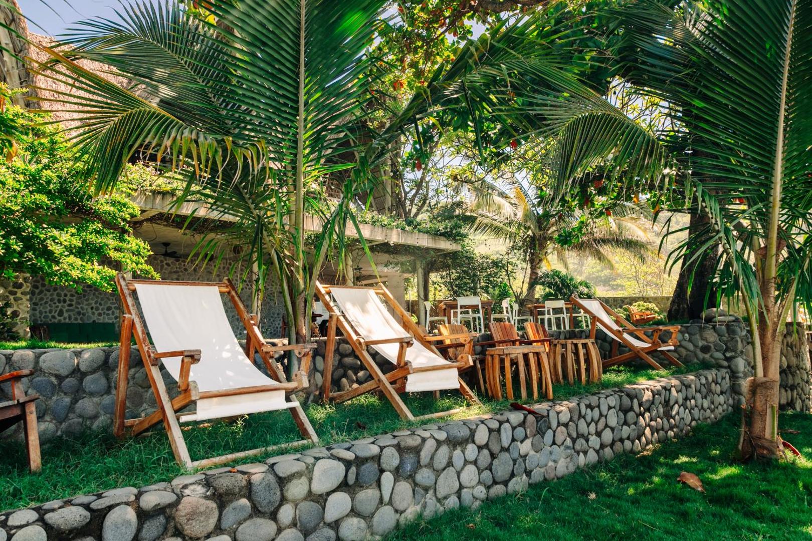 Puro Surf Hotel And Academy