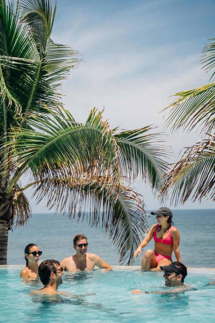 Puro Surf Hotel And Academy