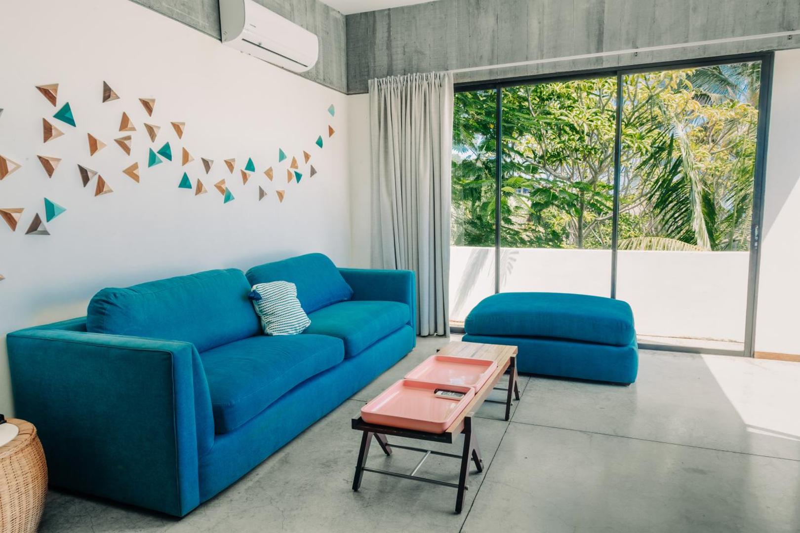 Puro Surf Hotel And Academy