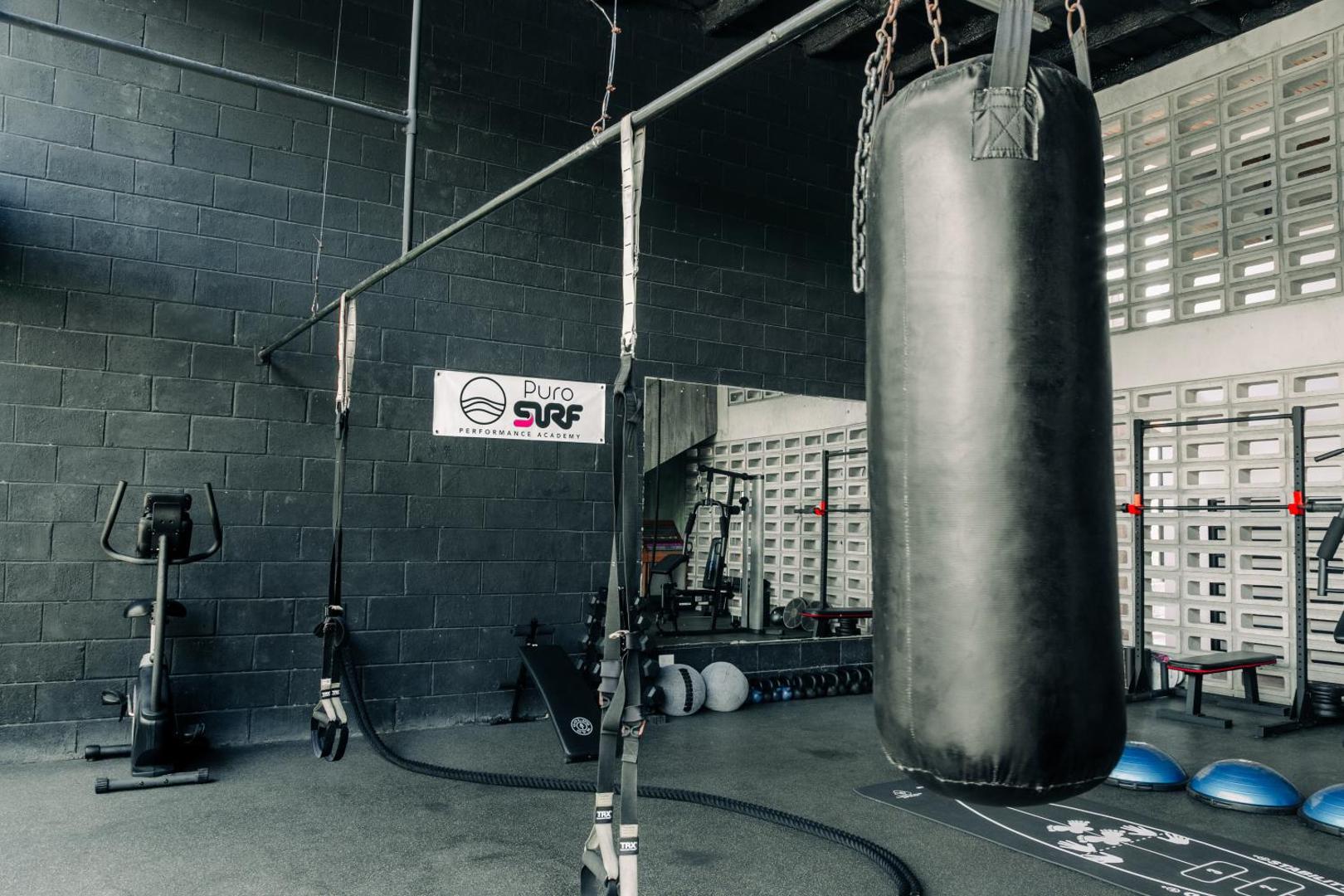 Puro Surf Hotel And Academy