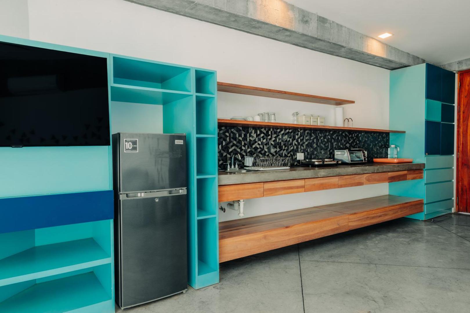 Puro Surf Hotel And Academy