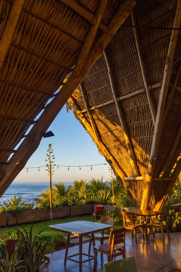 Puro Surf Hotel And Academy