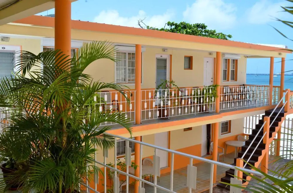 Seaview Beach Hotel St. Maarten