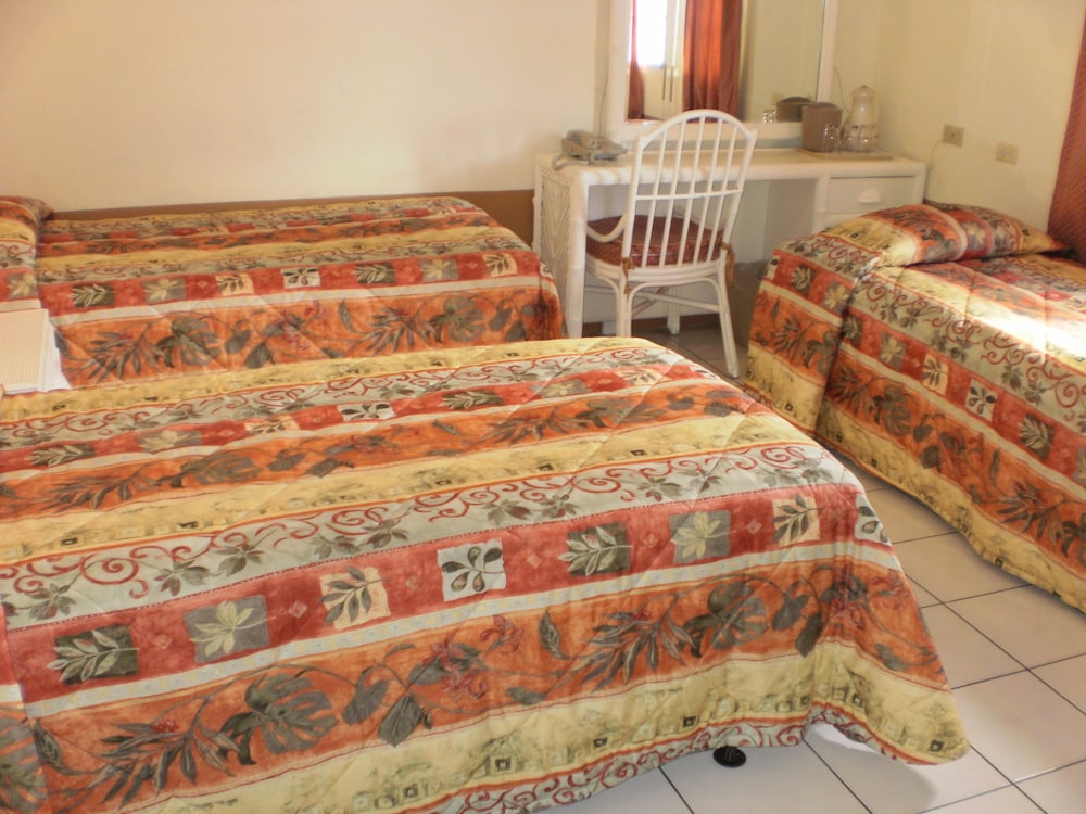 Seaview Beach Hotel St. Maarten