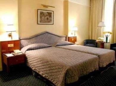 Cham Palace Hotel