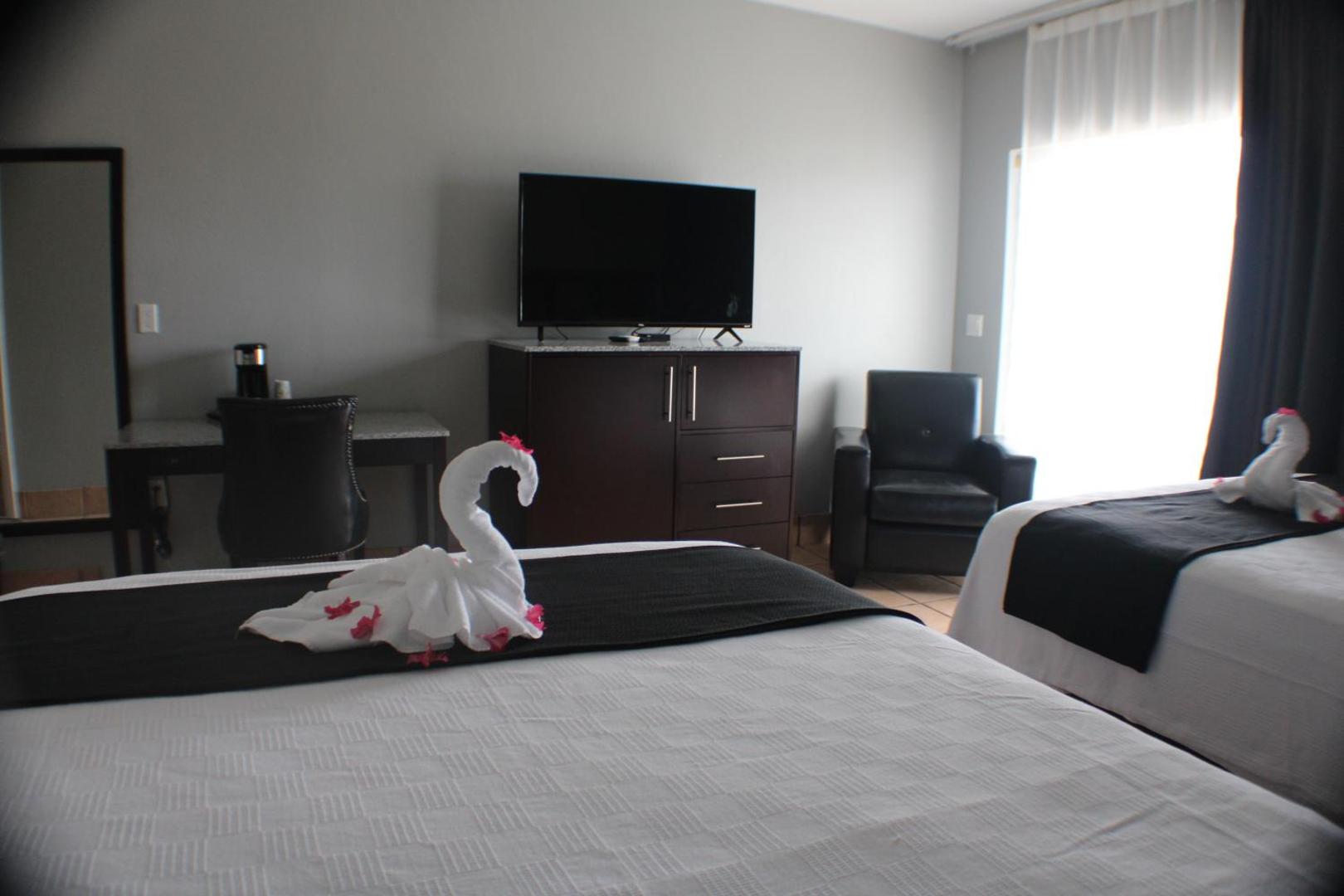 Grace Bay Suites