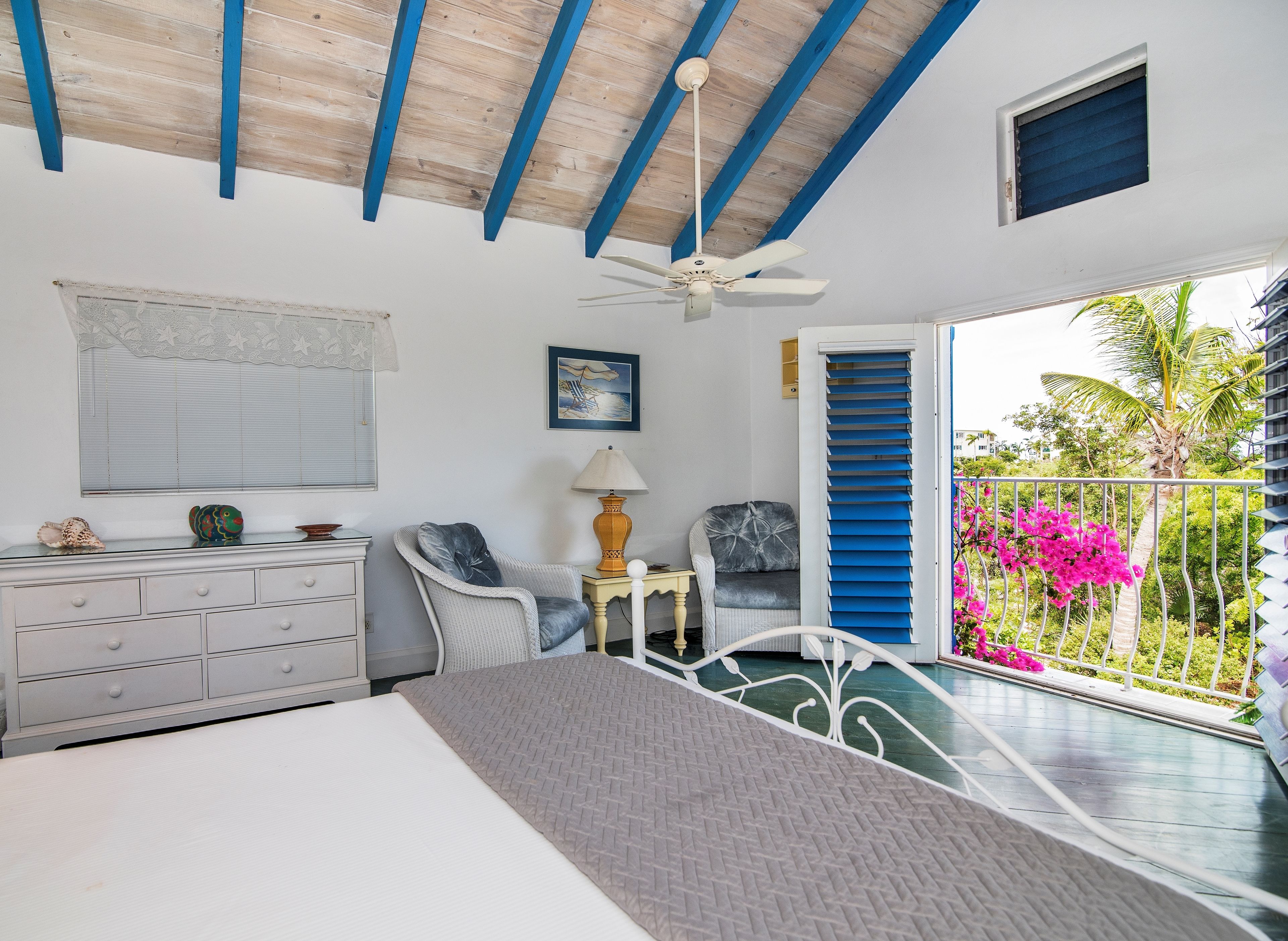 Grace Bay Beach Ocean Villas
