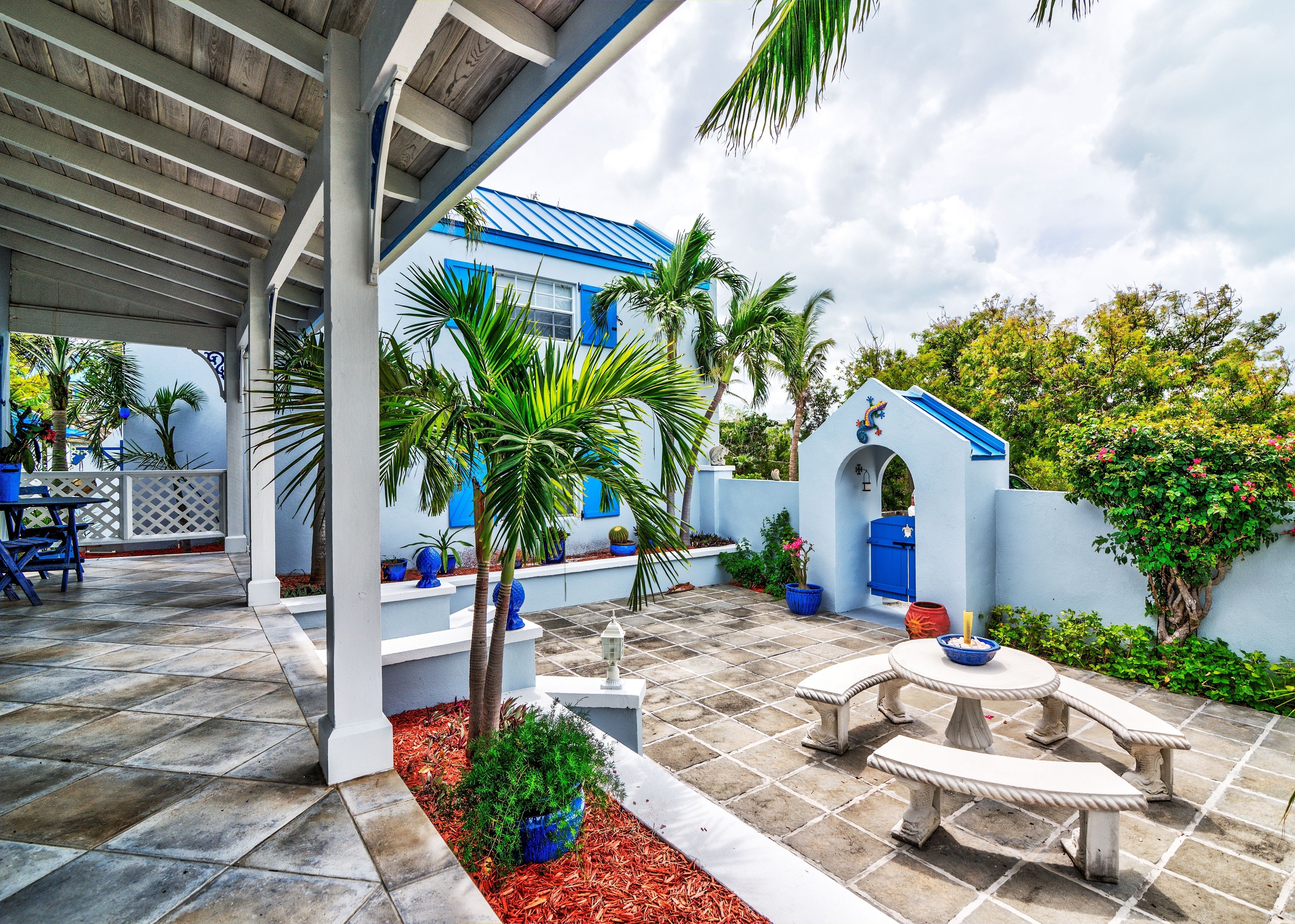 Grace Bay Beach Ocean Villas