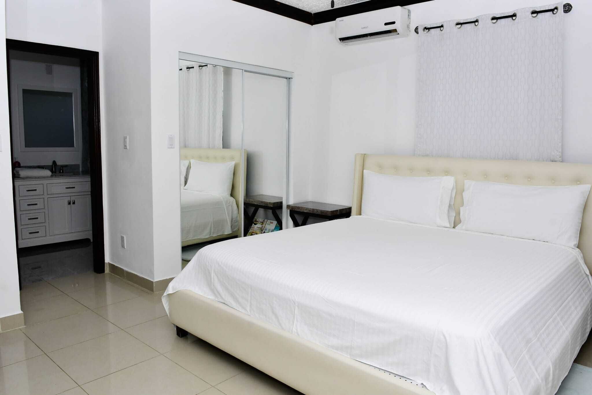 Island Turquoise Rental
