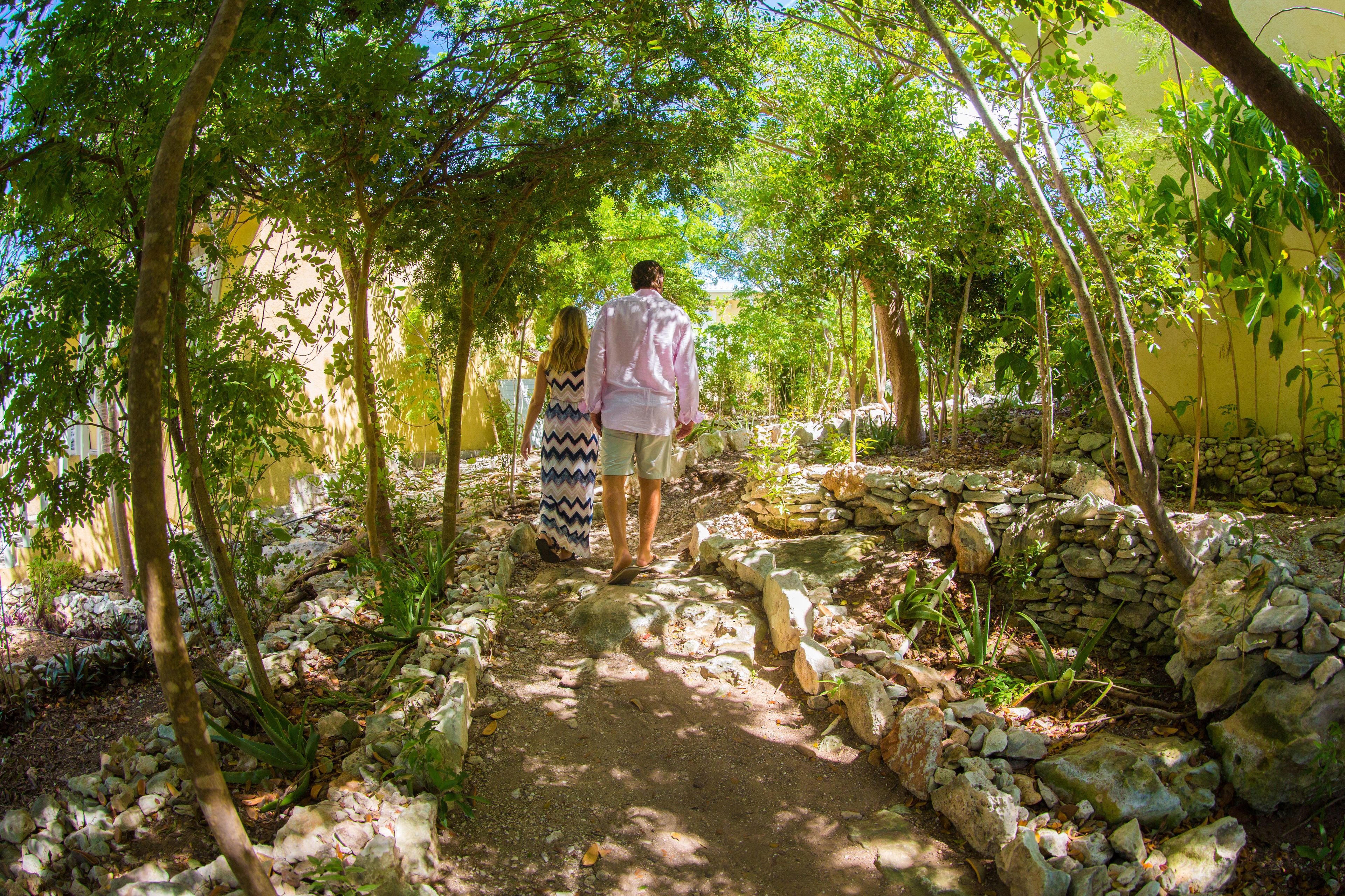 Kokomo Botanical Resort