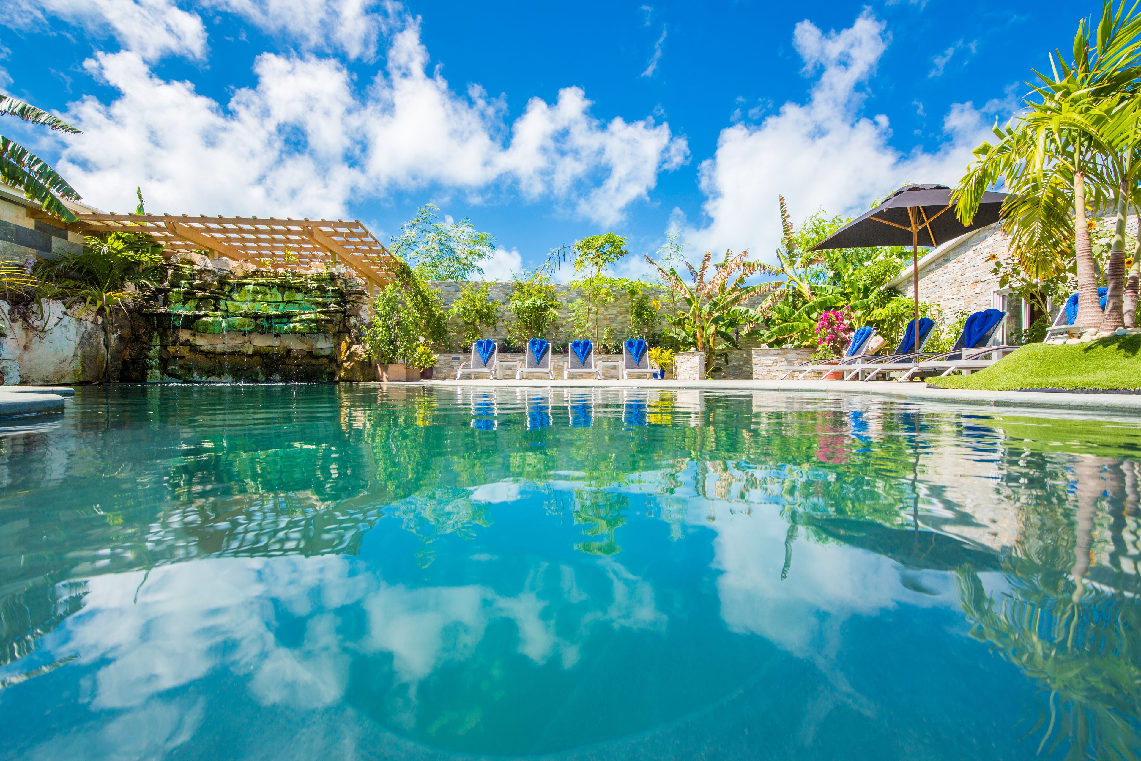 Kokomo Botanical Resort