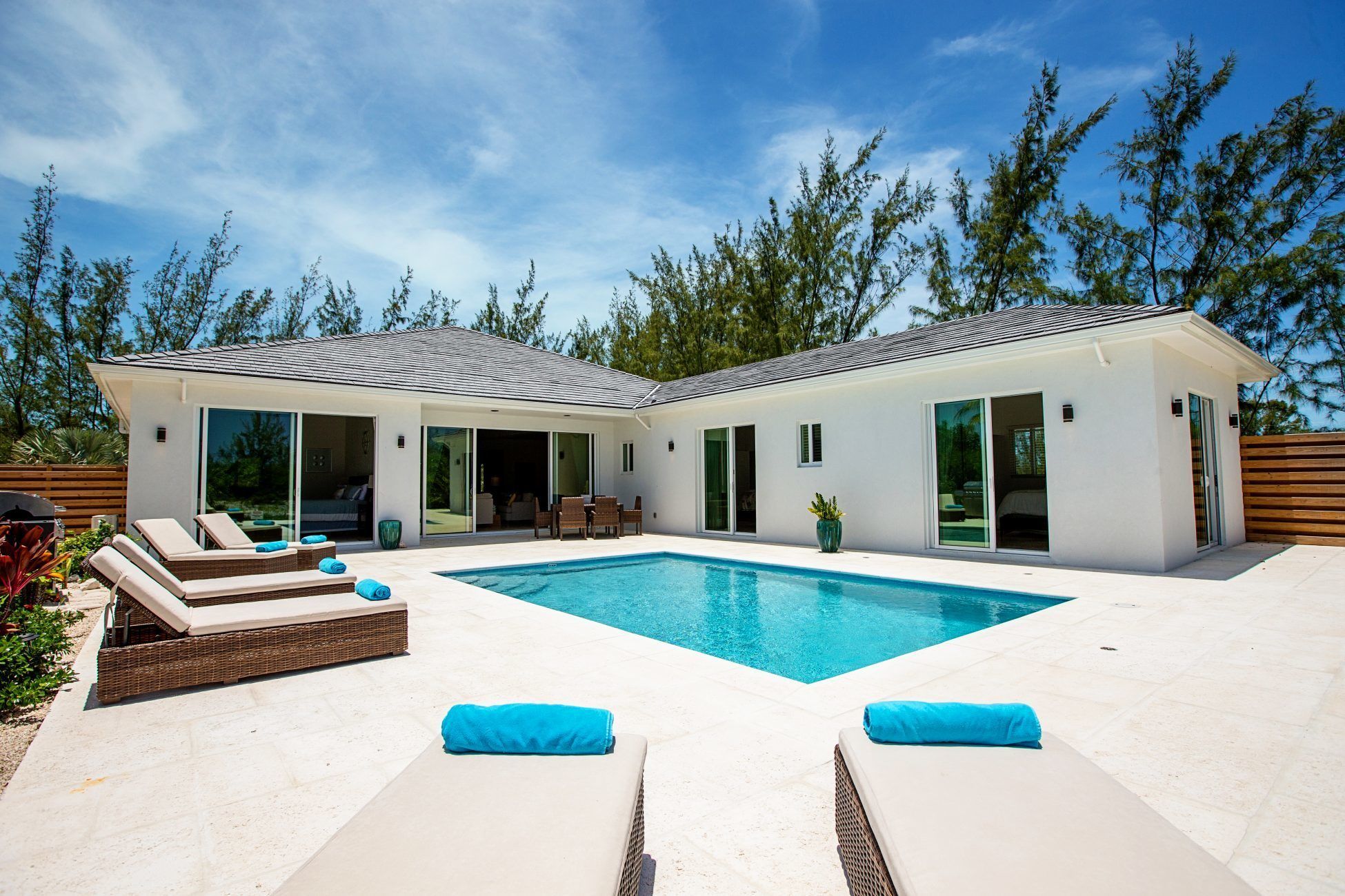 Sea Foam Villa