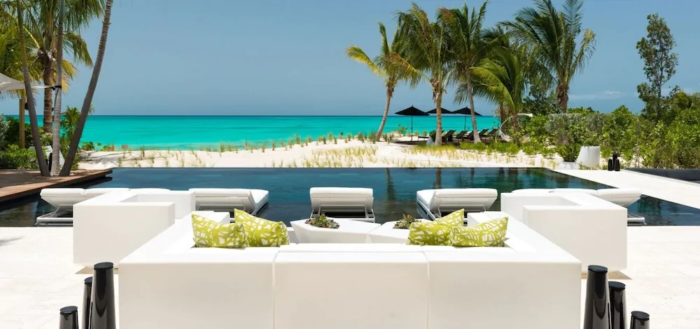 Villa Awa