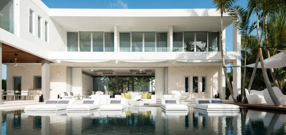 Villa Awa