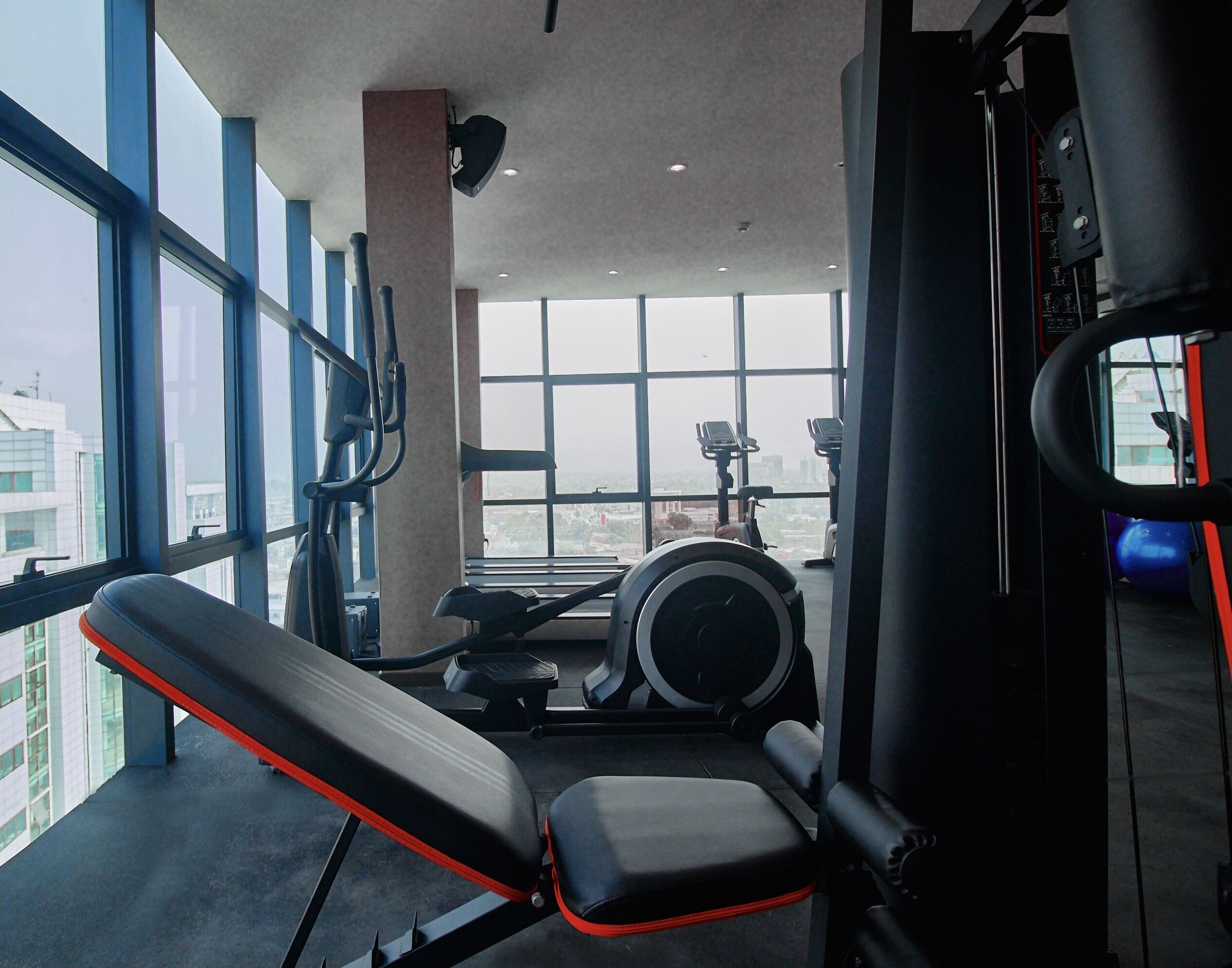 CIKA Golden Hotel & Suites