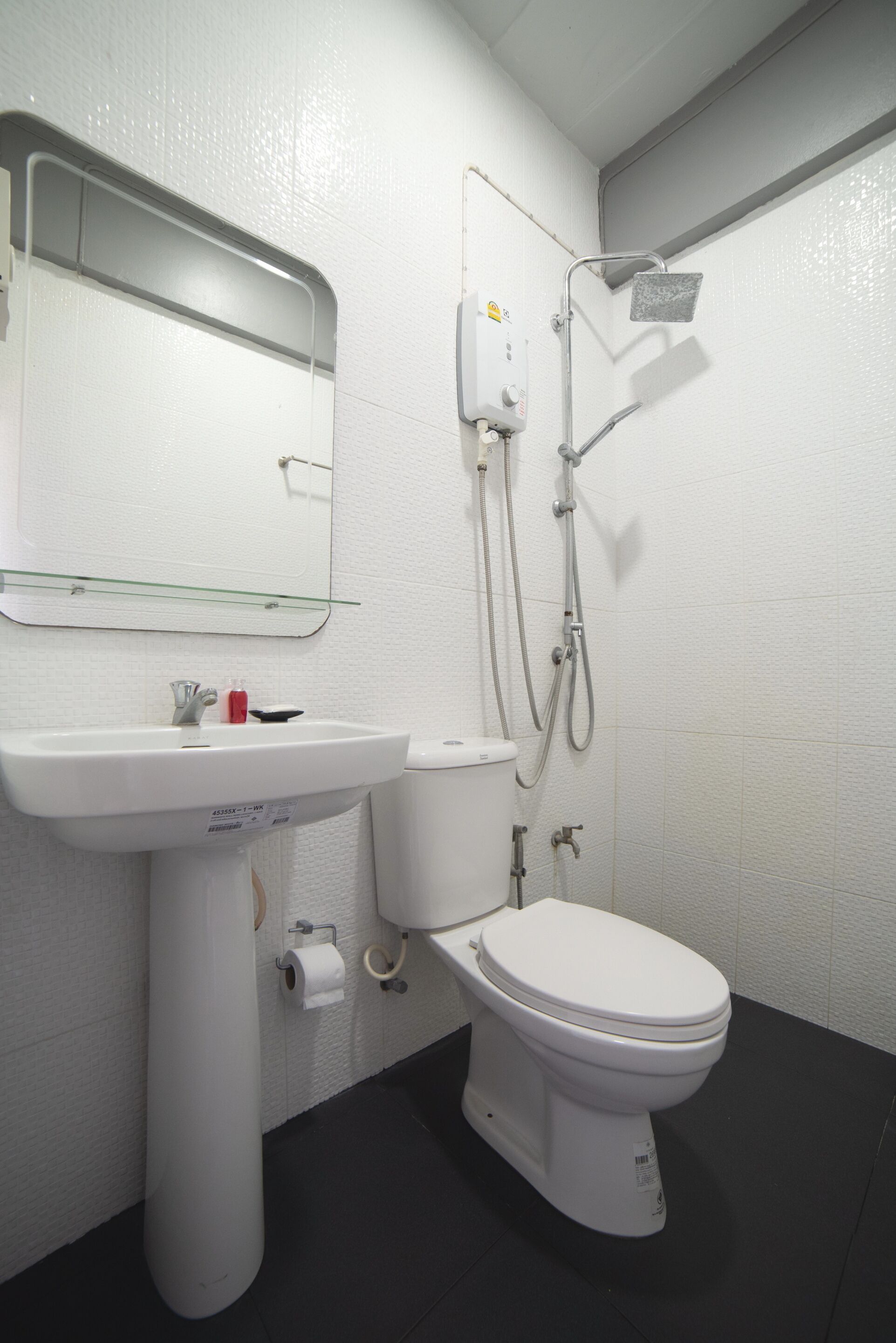Krung Kao Traveller Lodge