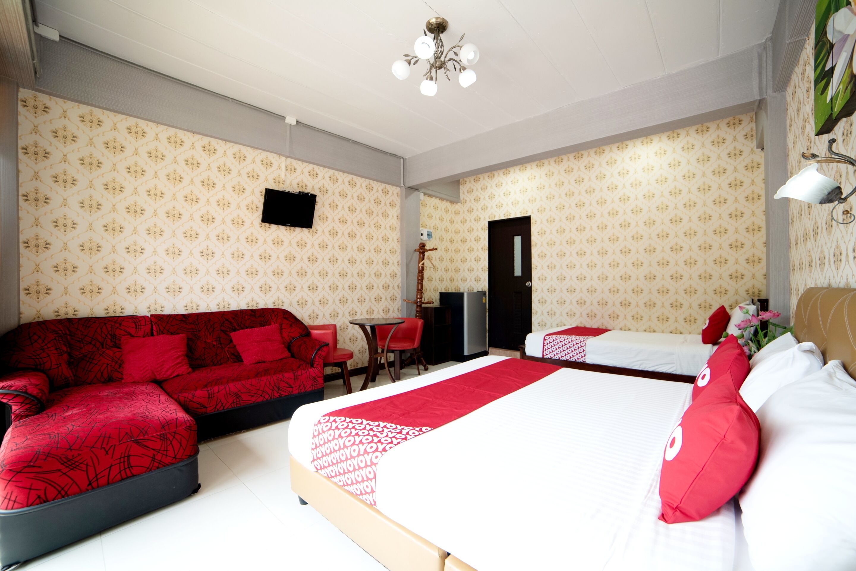 Krung Kao Traveller Lodge