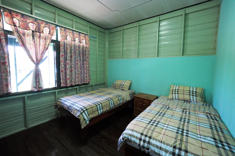 San Sook Place Guest House