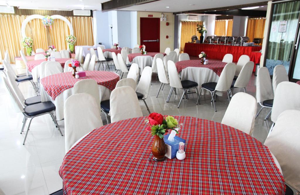 Toh Buk Seng Ayutthaya Hotel