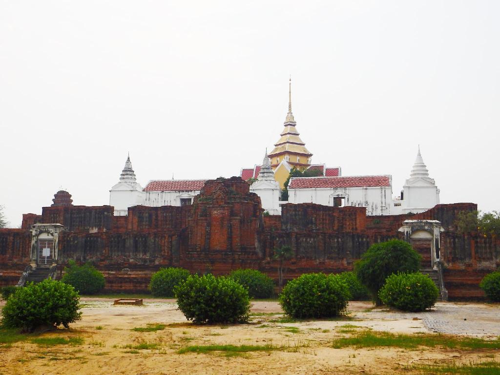 Toh Buk Seng Ayutthaya Hotel